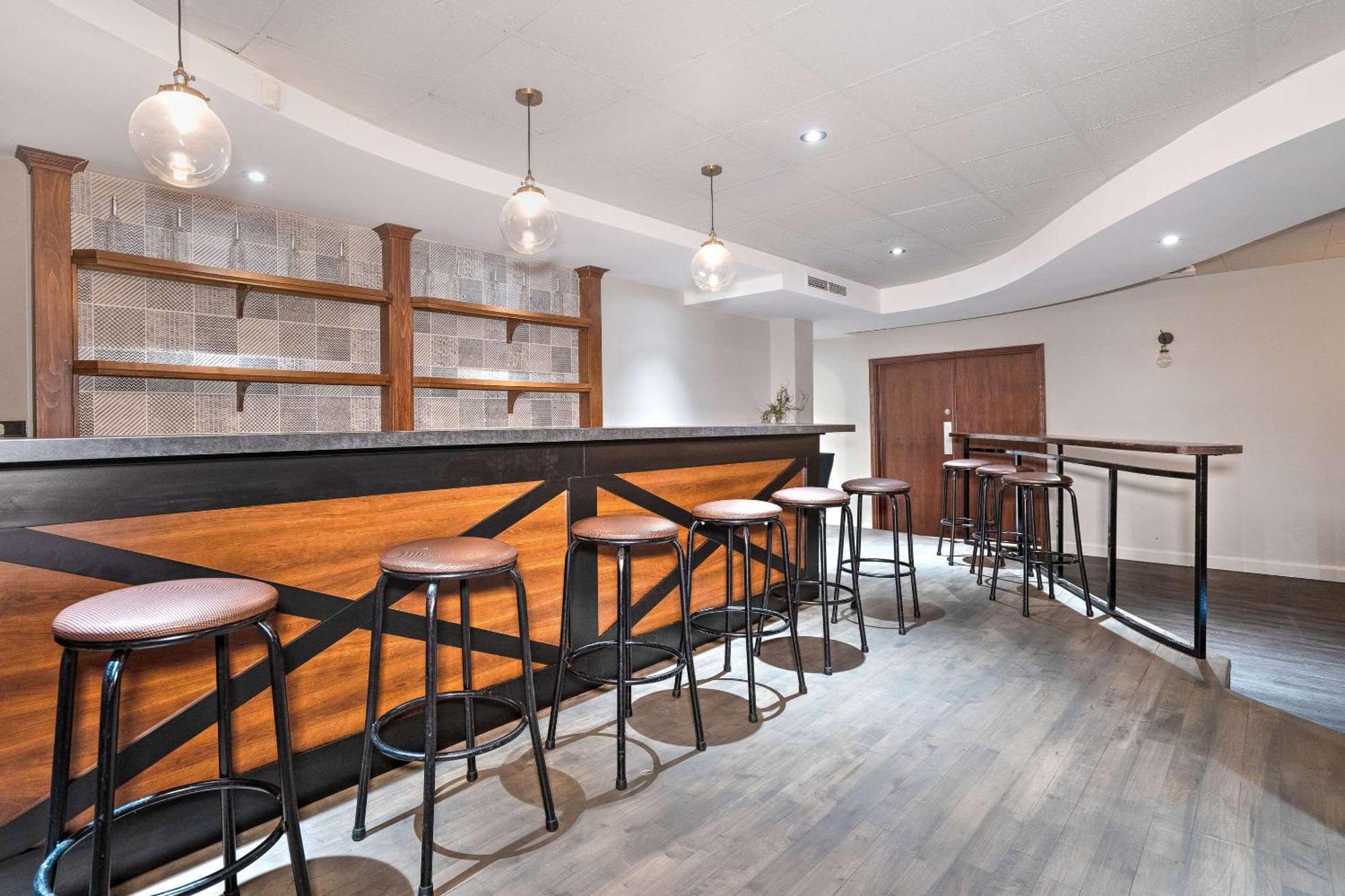 Hotel Le Victorin, An Ascend Hotel Collection Member Victoriaville Εξωτερικό φωτογραφία