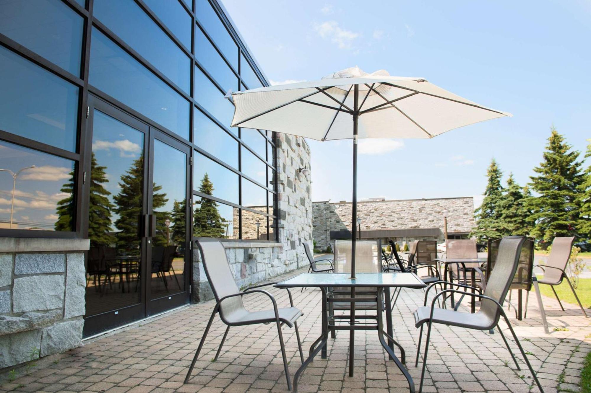 Hotel Le Victorin, An Ascend Hotel Collection Member Victoriaville Εξωτερικό φωτογραφία