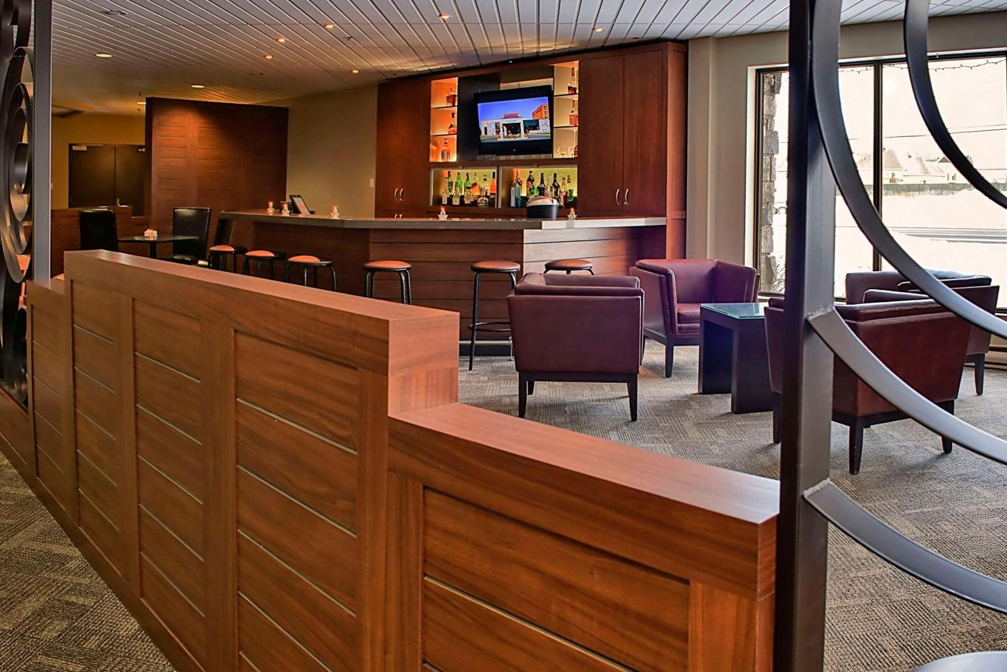 Hotel Le Victorin, An Ascend Hotel Collection Member Victoriaville Εξωτερικό φωτογραφία