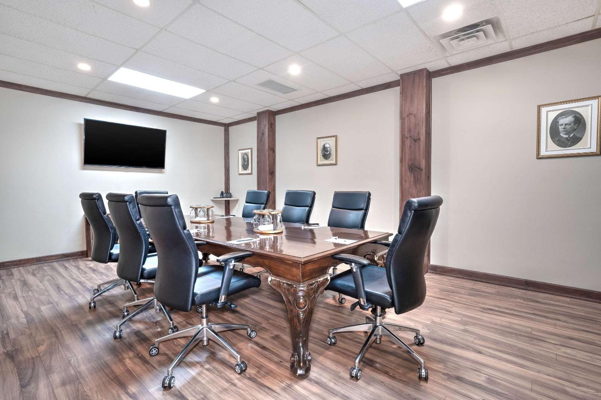 Hotel Le Victorin, An Ascend Hotel Collection Member Victoriaville Εξωτερικό φωτογραφία