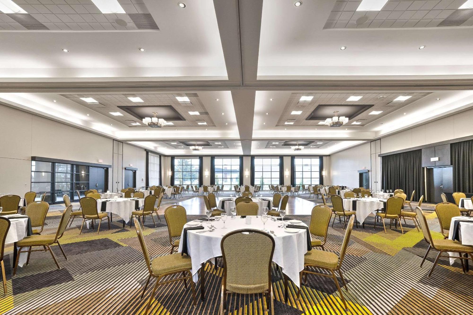 Hotel Le Victorin, An Ascend Hotel Collection Member Victoriaville Εξωτερικό φωτογραφία